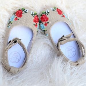 Infant Shoes with Floral Embroidery
